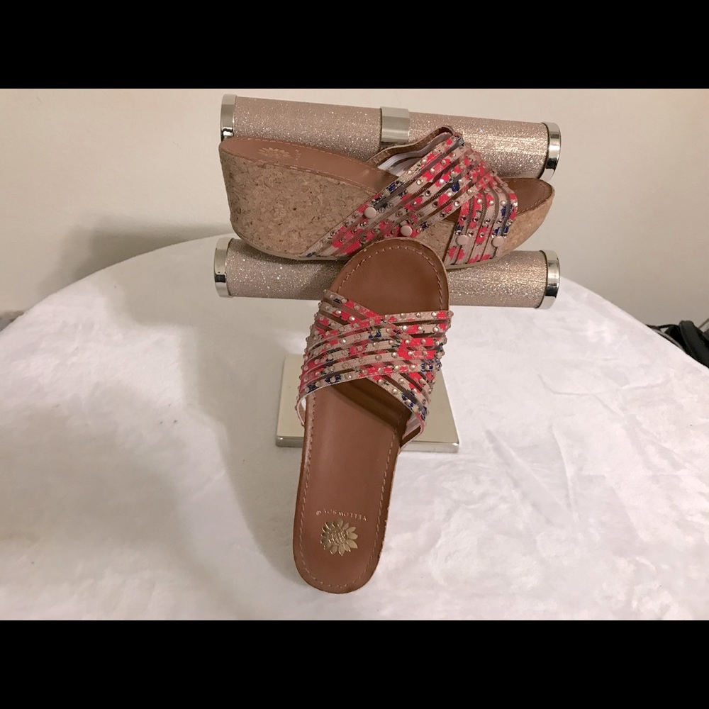 Yellow Box Wedge Size 6